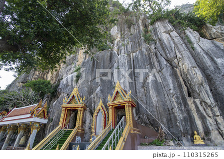 THAILAND PHETCHABURI WAT THAM KHAO YOI CAVE 110315265