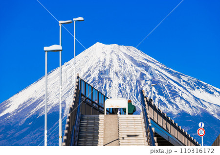 富士市　富士山夢の大橋 110316172