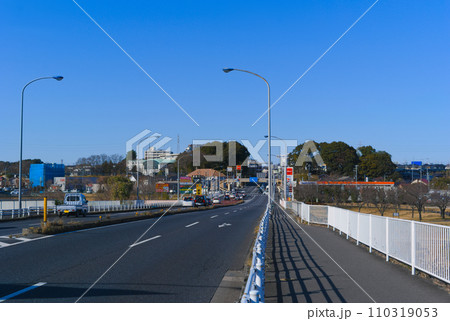 千葉県柏市国道16号線の風景2024年1月 千葉県柏市国道16号線の風景2024年1月 110319053