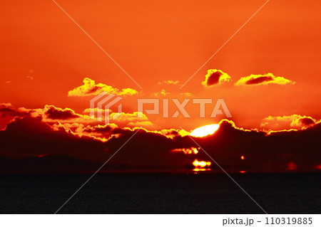 朝日が上がる 朝日が上がる 110319885