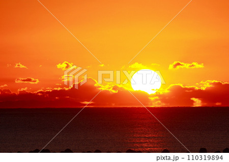 朝日が上がる 朝日が上がる 110319894