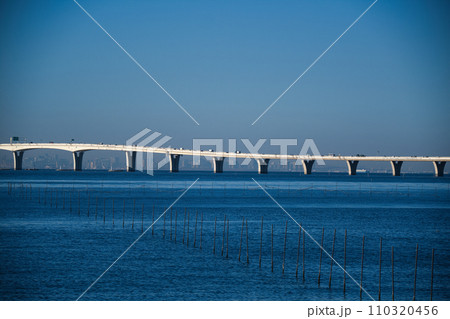 木更津から見たアクアライン 110320456