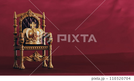 王冠と王座　権力や権威のイメージ素材 110320704