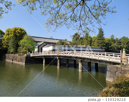 平川門橋 110329228