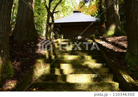 遠野遺産第1号 遠野七観音・山谷観音 遠野遺産第1号 遠野七観音・山谷観音 110346308