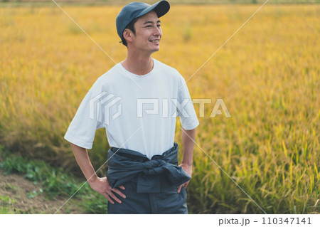 rice farming 110347141