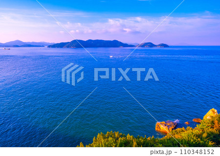 瀬戸内海の朝 瀬戸内海の朝 110348152