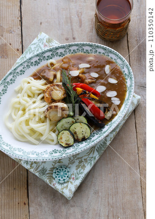夏野菜のカレーうどん 110350142