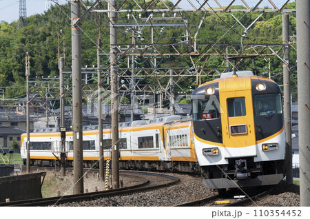 近鉄30000系&22000系(益生~伊勢朝日) 110354452