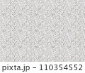 掠れたような荒いドットのシームレスなパターン 110354552