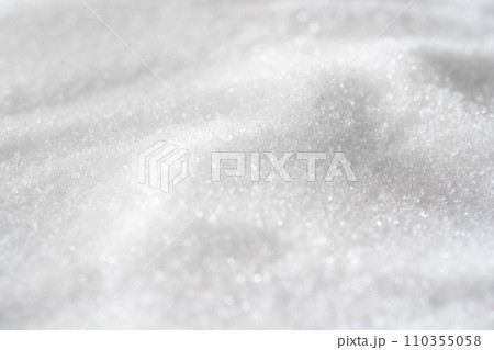 白い雪イメージ 110355058