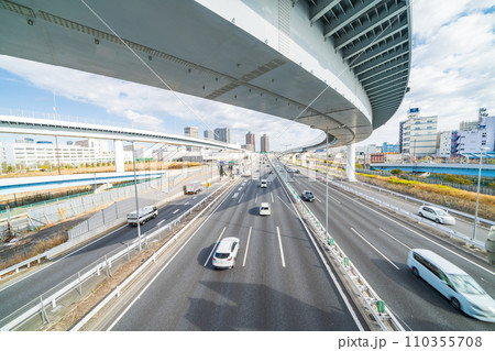 「東京都」首都高速道路東雲ジャンクション 「東京都」首都高速道路東雲ジャンクション 110355708