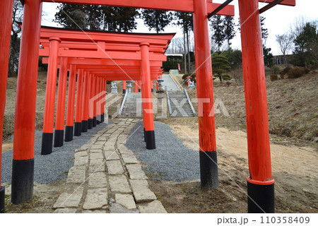 高屋敷稲荷神社 2022-2-27 #13 高屋敷稲荷神社 2022-2-27 #13 110358409
