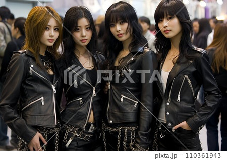 クールな4人組女性グループ　AI生成画像 110361943