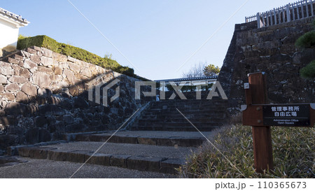 復元された甲府城（鶴舞城公園） 110365673