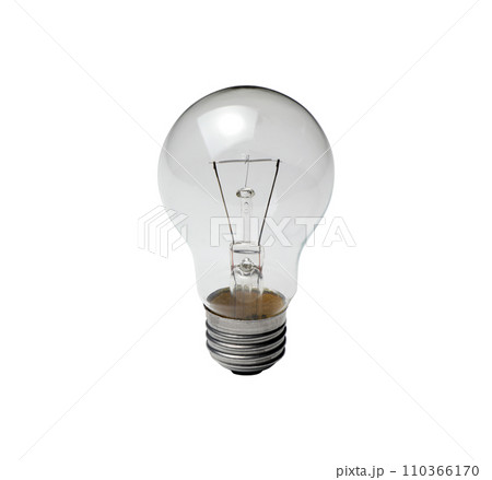 フィラメント電球　クリッピングパスで精密に切り抜いた背景透過写真PNG 110366170