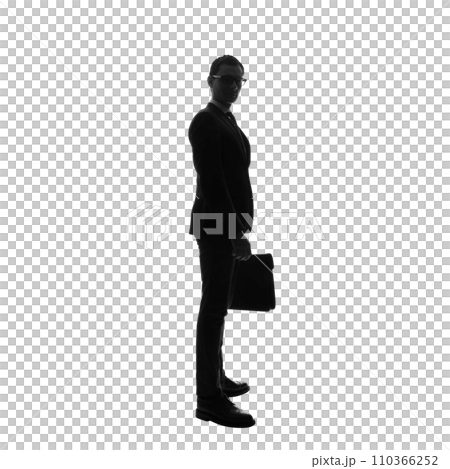 PNG一名商人的全身剪影-手工切割透明背景照片 PNG一名商人的全身剪影-手工切割透明背景照片 110366252