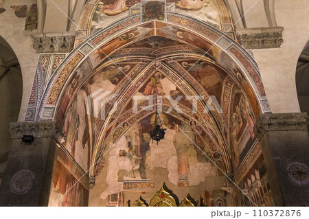 Santa Trinita church, Florence, Italy Santa Trinita church, Florence, Italy 110372876