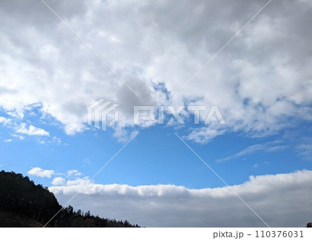 平べったい雲 110376031