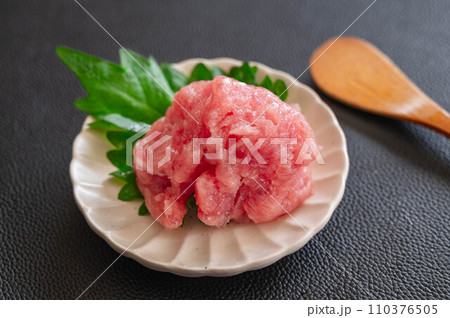 マグロのたたき 110376505