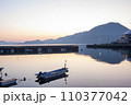 漁師の朝 110377042