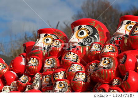 知多市の大興寺のだるまのお焚き上げ 110377287