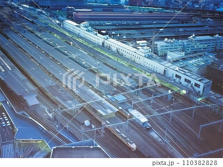 1983年3月大阪駅俯瞰 110382828