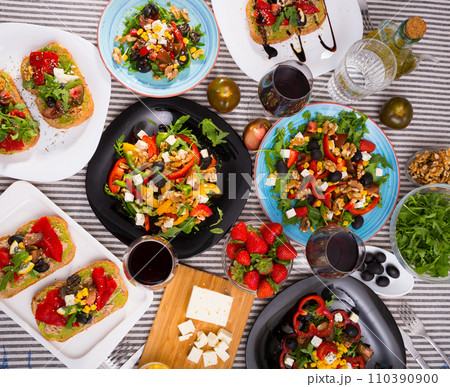 Top view of vegetarian dishes Top view of vegetarian dishes 110390900