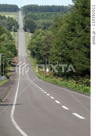 中標津町ミルクロード　北19号ミルクロード　開陽台　直線道路　アップダウン 110392011