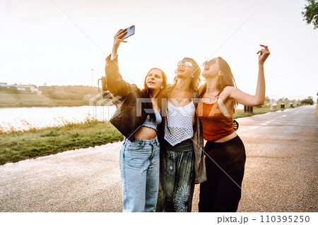 party young happy girls in nature party young happy girls in nature 110395250