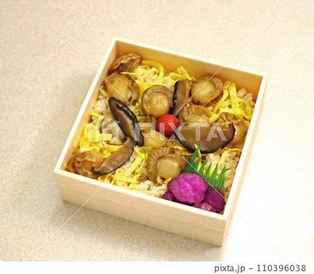 帆立弁当　網走駅弁　モリヤ商店 110396038