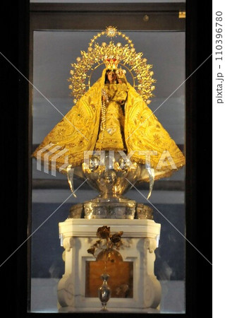 キューバ、サンティアゴ・デ・クーバ郊外、キューバの守護神コブレの聖母 キューバ、サンティアゴ・デ・クーバ郊外、キューバの守護神コブレの聖母 110396780