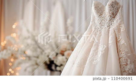 Bridal Bouquet Elegance 110400691