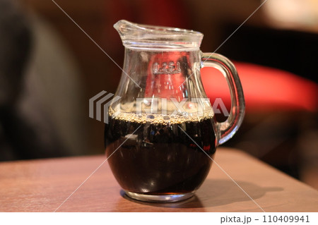 アイスコーヒーが注がれる前の様子 アイスコーヒーが注がれる前の様子 110409941