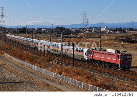 東北本線を走るカシオペア紀行 110412961