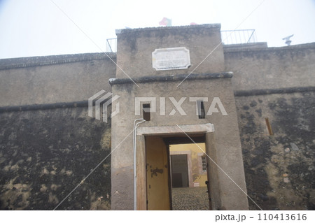 ポルトガル　世界遺産　エルバス　国境防衛都市エルバス　サンタ　ルジア要塞　正門 110413616