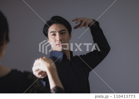 ダンサーイメージ　　　  110413773