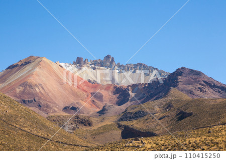 Tunupa volcano from Chatahuana viewpoint Tunupa volcano from Chatahuana viewpoint 110415250