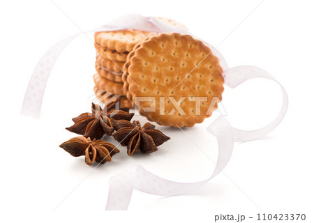 Sandwich biscuits with vanilla filling Sandwich biscuits with vanilla filling 110423370