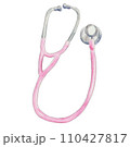 ピンク色の聴診器 110427817