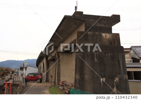 完成する事なく未成に終わった 奈良の五條市と和歌山の新宮市を結ぶ『五新線跡』 完成する事なく未成に終わった 奈良の五條市と和歌山の新宮市を結ぶ『五新線跡』 110432340