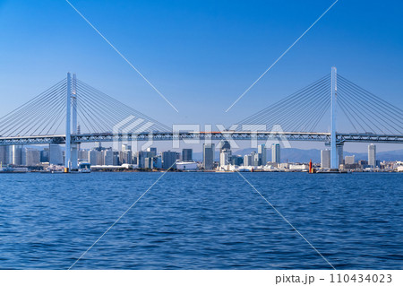 《神奈川県》ベイブリッジ・横浜ベイエリアの風景 《神奈川県》ベイブリッジ・横浜ベイエリアの風景 110434023