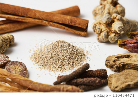 漢方　漢方薬　薬膳　kampo medicine 110434471