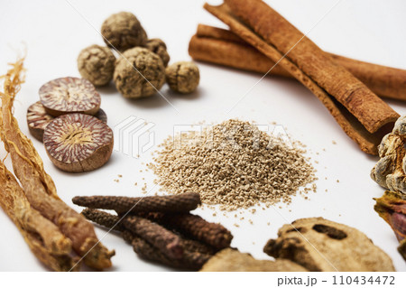 漢方 漢方薬 薬膳 kampo medicine 漢方 漢方薬 薬膳 kampo medicine 110434472