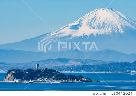 逗子からの江ノ島と富士山 逗子からの江ノ島と富士山 110442024