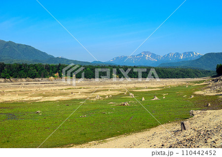 タウシュベツ川橋梁(2016年9月頃） 110442452