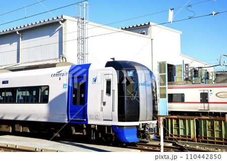 清須市、新川検車区で休んでいるミュースカイ 110442850
