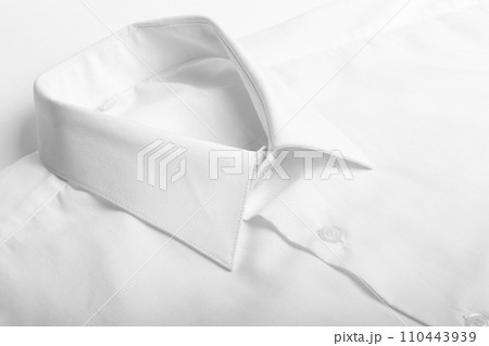 White fold long sleeves shirt 110443939