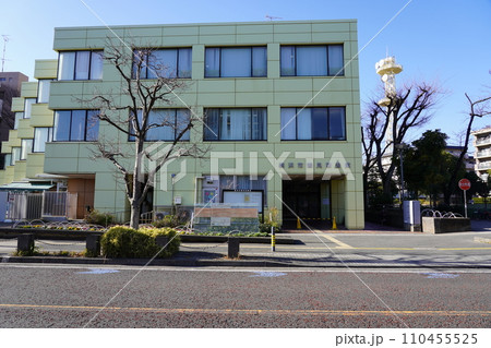 横浜市鶴見図書館 外観 横浜市鶴見図書館 外観 110455525