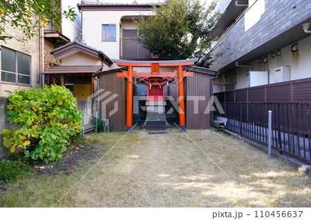 下町稲荷 ~横浜市鶴見区市場下町~ 下町稲荷 ~横浜市鶴見区市場下町~ 110456637